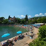 Oleandri A2 Mit Meerblickbalkon By Interhome * Opatija