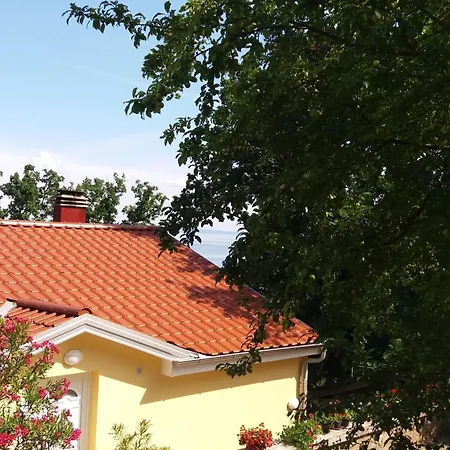 Oleandri A2 Mit Meerblickbalkon By Interhome * Abbázia