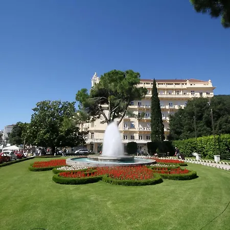 Oleandri A2 Mit Meerblickbalkon By Interhome * Opatija