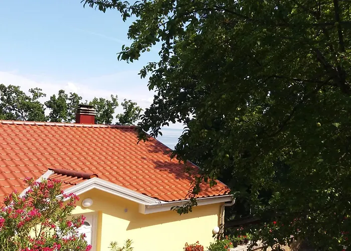 Oleandri A2 Mit Meerblickbalkon By Interhome * Abbázia